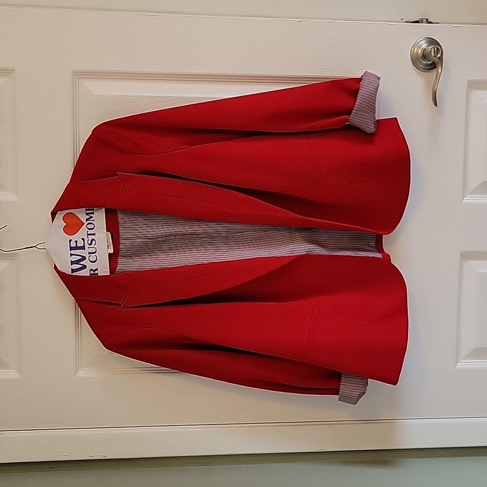 Women's plus size 0X (16) red blazer with welt pockets and peplum back